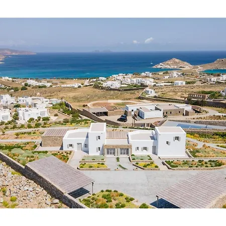 Villa Luxury Mykonos - 3 Bedrooms - Estaffe - Amazing Agean Views - Wind Protected Alfresco Dining Area Kalafatis