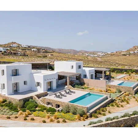 Luxury Mykonos - 3 Bedrooms - Estaffe - Amazing Agean Views - Wind Protected Alfresco Dining Area * Kalafatis