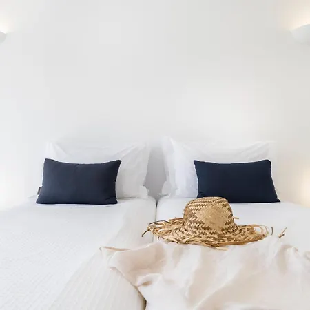 Luxury Mykonos - 3 Bedrooms - Estaffe - Amazing Agean Views - Wind Protected Alfresco Dining Area Villa