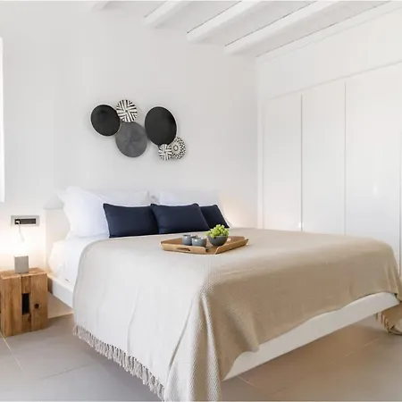 Villa Luxury Mykonos - 3 Bedrooms - Estaffe - Amazing Agean Views - Wind Protected Alfresco Dining Area