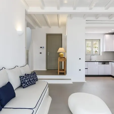 Luxury Mykonos - 3 Bedrooms - Estaffe - Amazing Agean Views - Wind Protected Alfresco Dining Area Kalafatis