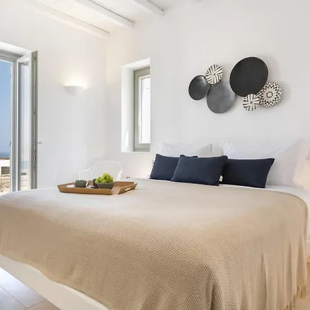 Luxury Mykonos - 3 Bedrooms - Estaffe - Amazing Agean Views - Wind Protected Alfresco Dining Area Kalafatis